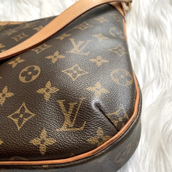 Louis Vuitton Odeon PM crossbody - Picture 8 of 10